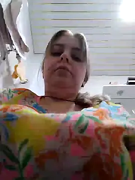 Lady nice cat online show from February 15, 12:33 pm