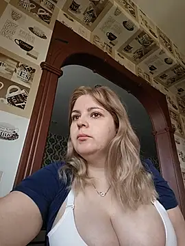 Lady nice cat online show from July 22, 2:47 am
