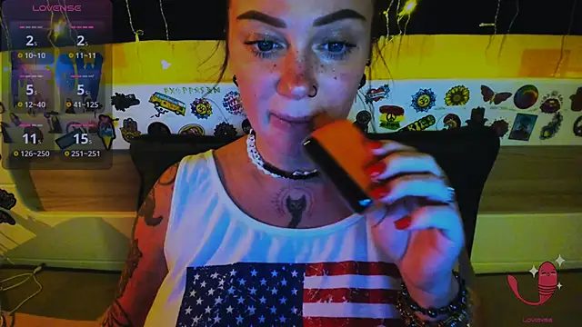 EllieOz online show from February 18, 6:15 pm