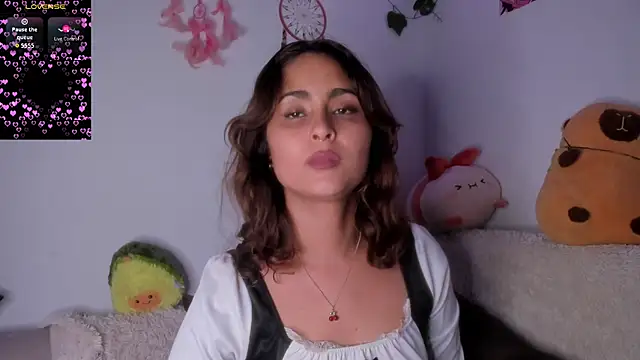 Violette-Ramirez01 online show from November 10, 10:42 pm