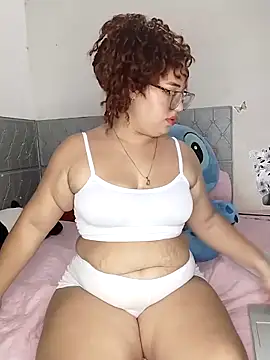 Snapshot of Day_Uzumaki chatting on October 23, 5:29 am Day Uzumaki online show from October 23, 5:29 am