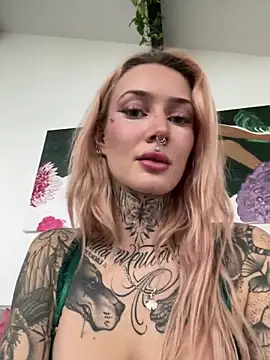 Snapshot of Stella-Kink chatting on February 5, 2:43 pm Stella-Kink online show from February 5, 2:43 pm