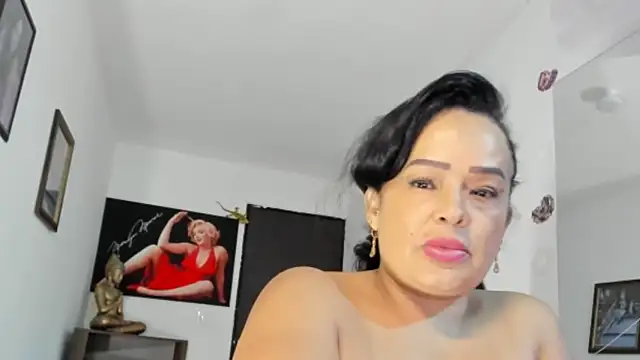 Snapshot of seleneh chatting on June 11, 2:53 am seleneh online show from June 11, 2:53 am