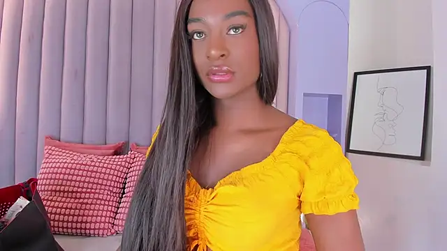 nahomi campbell online show from December 19, 7:43 pm