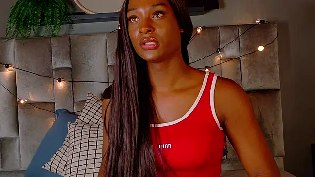 nahomi campbell online show from March 3, 7:31 pm