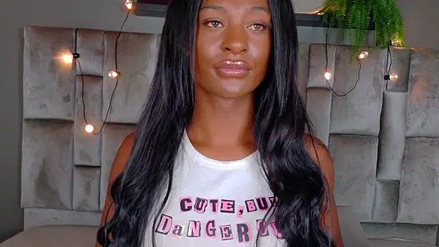 nahomi campbell online show from July 10, 8:33 pm