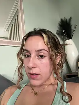 Miss emilee online show from March 7, 1:40 pm