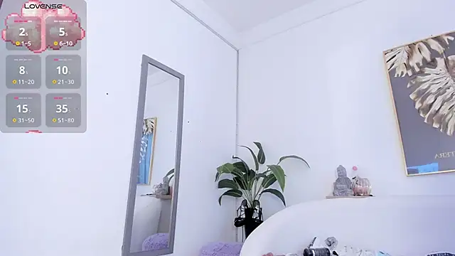 Amina hafsa online show from October 16, 7:37 pm