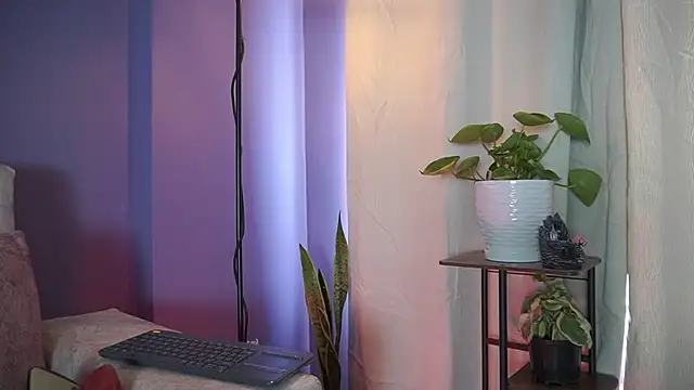 roselinedior online show from July 13, 5:16 pm