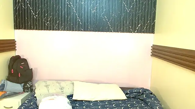 VeronicaRobles online show from January 10, 9:05 pm