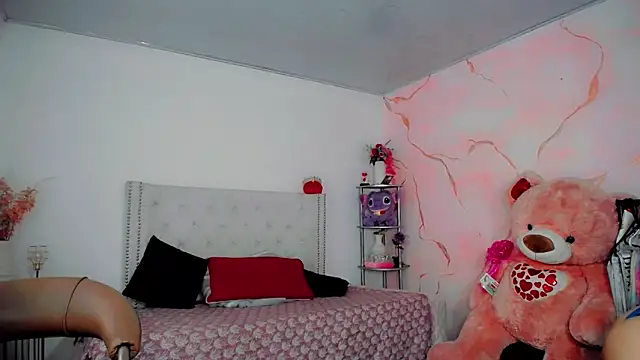 Snapshot of maria_camilacms chatting on May 14, 6:04 pm maria camilacms online show from May 14, 6:04 pm