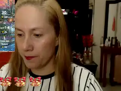 Snapshot of CATRINA-83 chatting on December 11, 11:54 pm CATRINA-83 online show from December 11, 11:54 pm