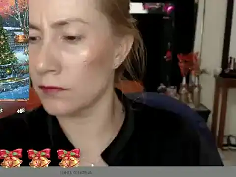 Snapshot of CATRINA-83 chatting on December 20, 3:25 am CATRINA-83 online show from December 20, 3:25 am