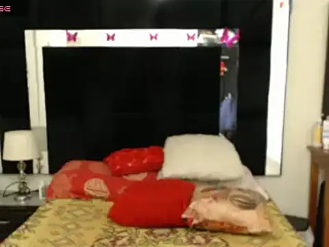 Snapshot of CATRINA-83 chatting on February 6, 8:23 pm CATRINA-83 online show from February 6, 8:23 pm