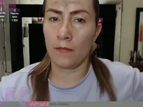 Snapshot of CATRINA-83 chatting on March 5, 7:38 pm CATRINA-83 online show from March 5, 7:38 pm