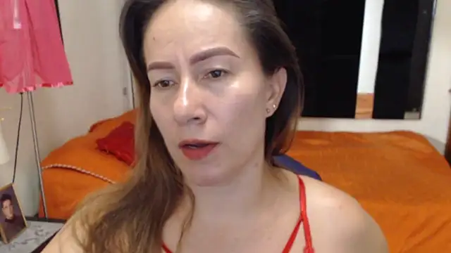 Snapshot of CATRINA-83 chatting on September 23, 10:35 pm CATRINA-83 online show from September 23, 10:35 pm