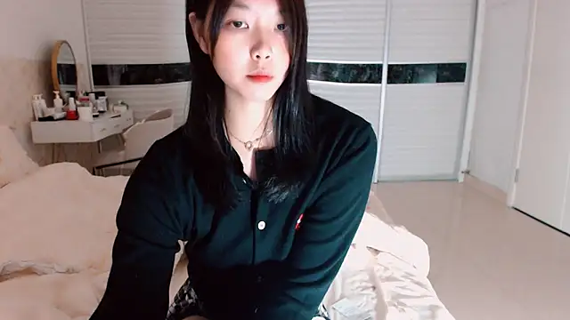 Snapshot of -Lucky_Girl chatting on September 18, 1:57 pm -Lucky Girl online show from September 18, 1:57 pm