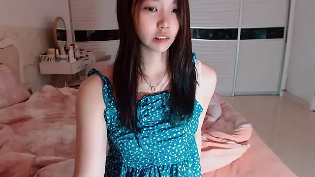 -Lucky Girl online show from May 21, 1:45 am