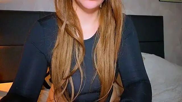 Sweetninaaa online show from August 2, 12:47 pm