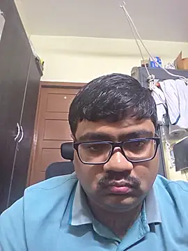 Snapshot of krama04 chatting on May 14, 11:50 am krama04 online show from May 14, 11:50 am