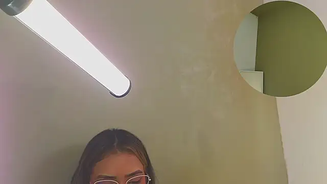 maykka online show from February 17, 3:25 am