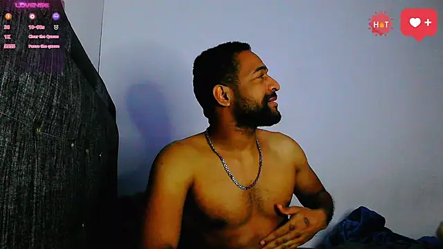 Snapshot of bbcblackhot34 chatting on February 10, 9:25 am bbcblackhot34 online show from February 10, 9:25 am