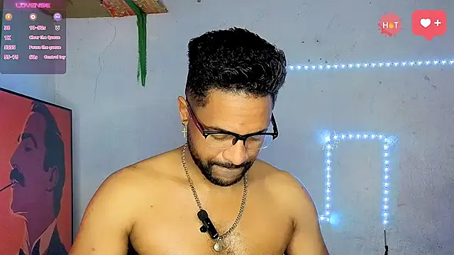 Snapshot of bbcblackhot34 chatting on December 13, 8:47 pm bbcblackhot34 online show from December 13, 8:47 pm