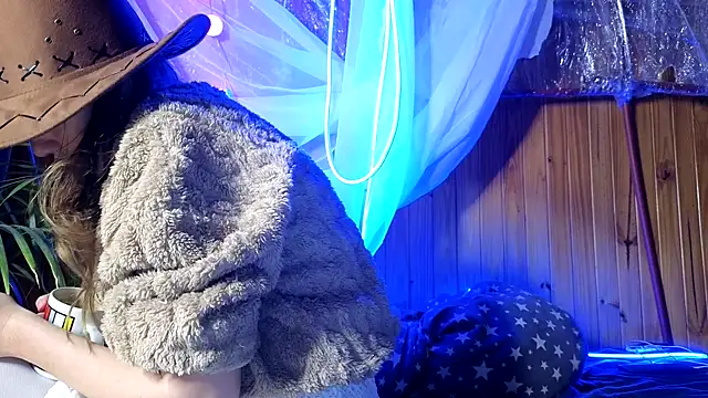 Jony Marta online show from October 8, 5:49 am