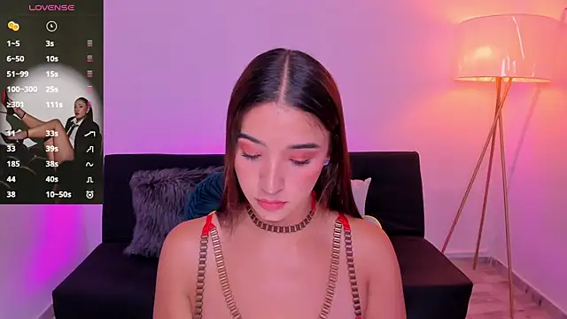 Snapshot of Antonella_Grayy chatting on June 5, 6:02 pm Antonella Grayy online show from June 5, 6:02 pm