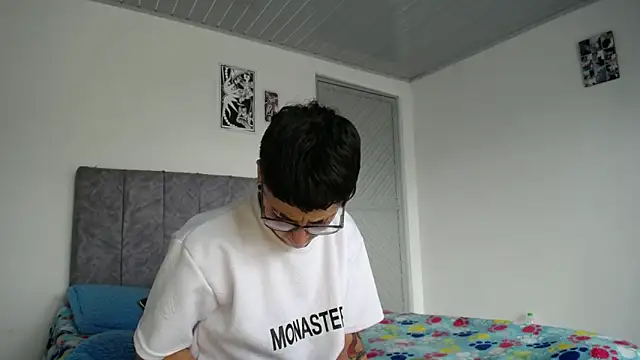 linda 33 online show from February 11, 6:24 pm