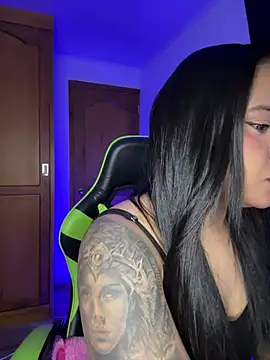 leila 22 online show from May 21, 7:59 am