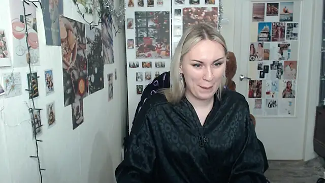 CapriScorpion online show from December 25, 4:22 pm