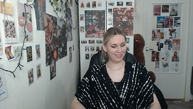 CapriScorpion online show from January 16, 2:51 pm