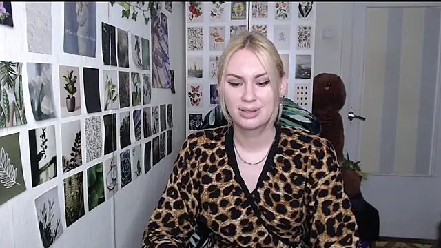 CapriScorpion online show from June 10, 10:14 am