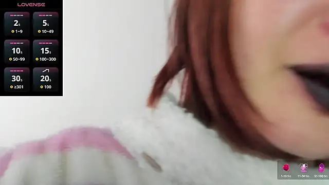 queen fetish online show from March 11, 4:35 pm