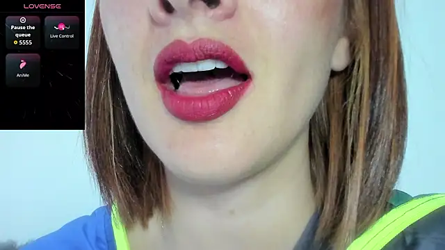 queen fetish online show from March 12, 6:14 pm