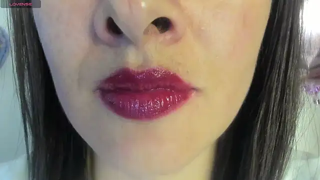 Snapshot of queen_fetish chatting on June 12, 10:41 pm queen fetish online show from June 12, 10:41 pm
