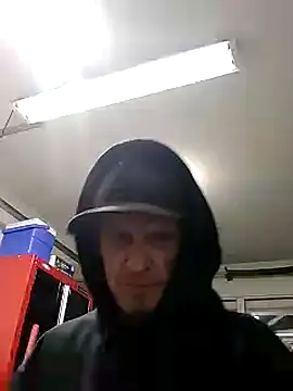 Snapshot of ironwood420 chatting on December 21, 12:49 pm ironwood420 online show from December 21, 12:49 pm