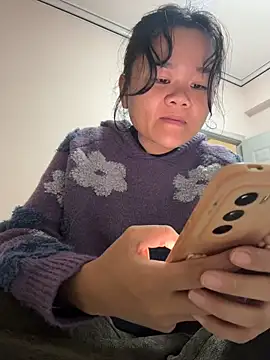 Snapshot of Zhuli11 chatting on November 10, 2:27 pm Zhuli11 online show from November 10, 2:27 pm