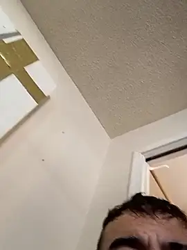 prettyboi6992 online show from February 11, 5:51 pm