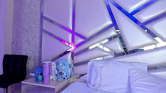 Miia002 online show from October 7, 3:04 am