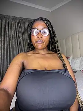Bustygoddess32 online show from April 27, 10:30 pm