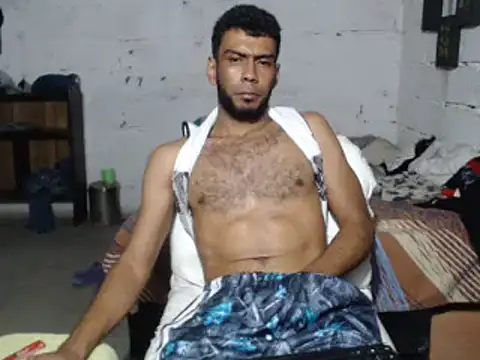 Snapshot of erik_alexander chatting on February 17, 2:53 am erik alexander online show from February 17, 2:53 am