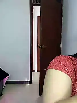 Snapshot of Charlotte_cutee18 chatting on October 21, 7:58 pm Charlotte cutee18 online show from October 21, 7:58 pm