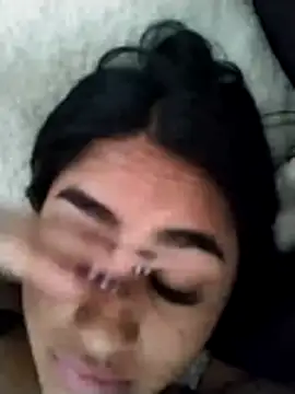 Snapshot of Charlotte_cutee18 chatting on October 28, 5:15 pm Charlotte cutee18 online show from October 28, 5:15 pm