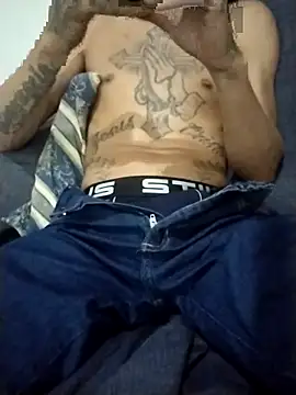 DG0022 online show from March 14, 2:44 pm