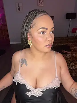 DestineeJayde online show from July 27, 5:14 am