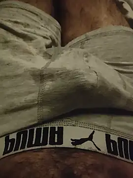 Snapshot of NilsonDick chatting on May 24, 11:59 am NilsonDick online show from May 24, 11:59 am