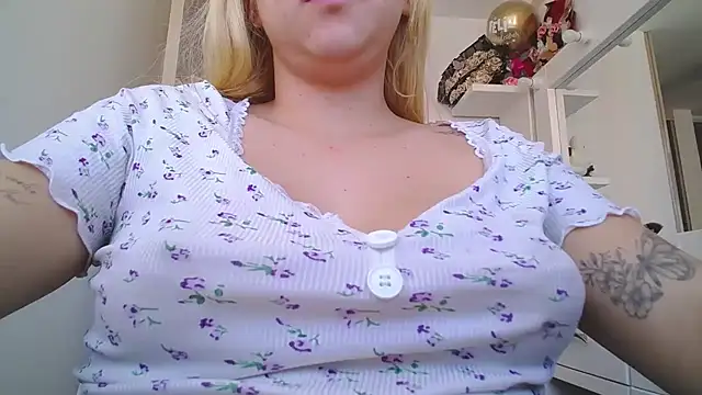 Barbie girl 69 online show from February 27, 4:07 pm