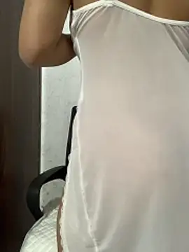 -Meomeo- online show from November 30, 3:38 pm